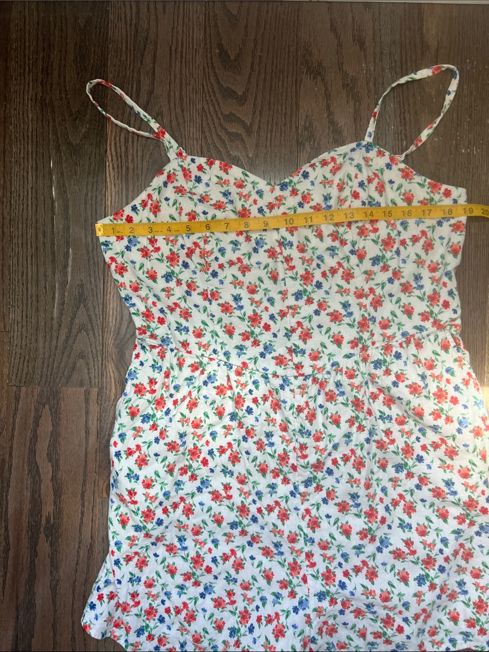 Old Navy White Floral Romper with Red & Blue Flowers - Picture 9 of 12